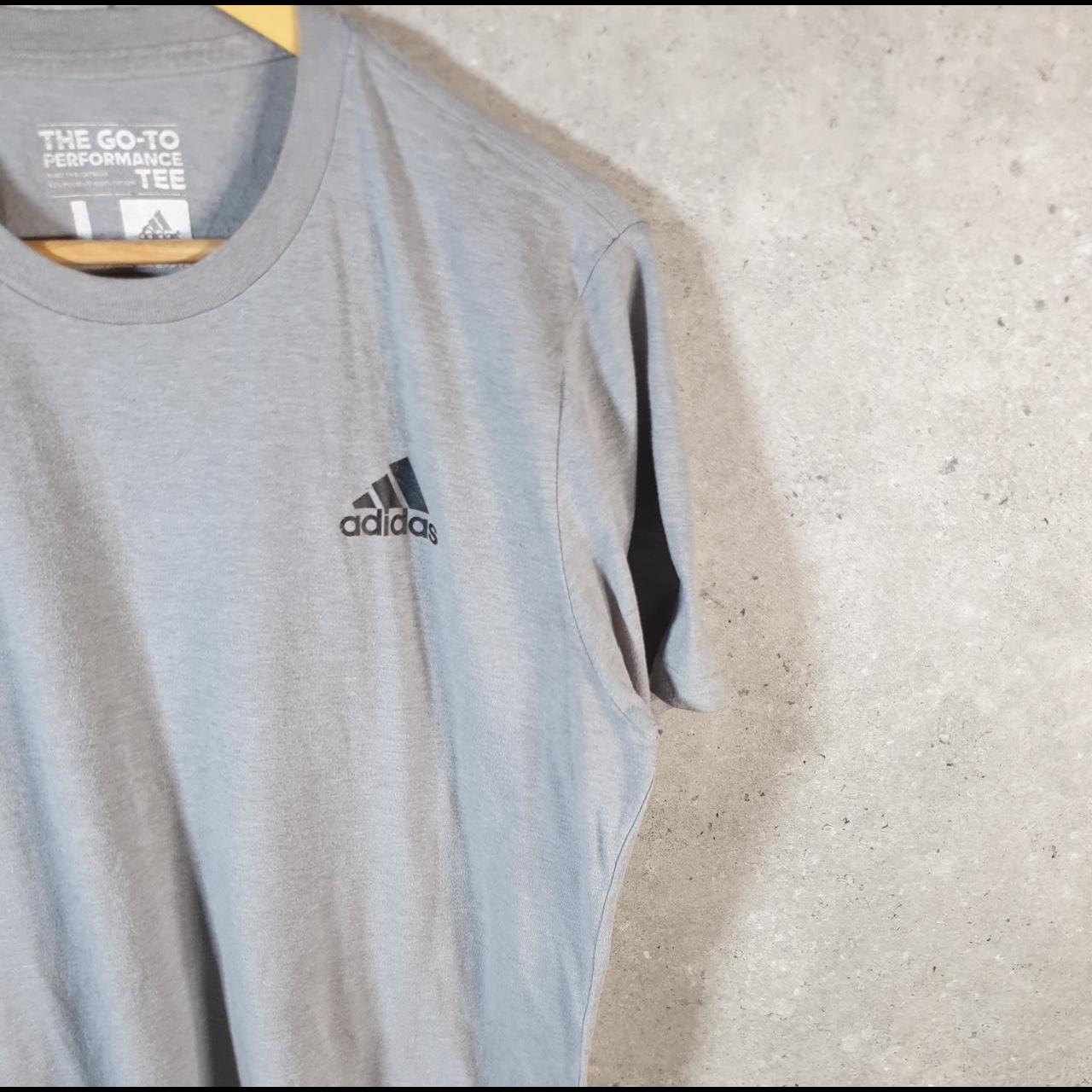 Vintage Adidas Go To Performance T Shirt Men’s Large Grey Three Stripes Logo Athletic