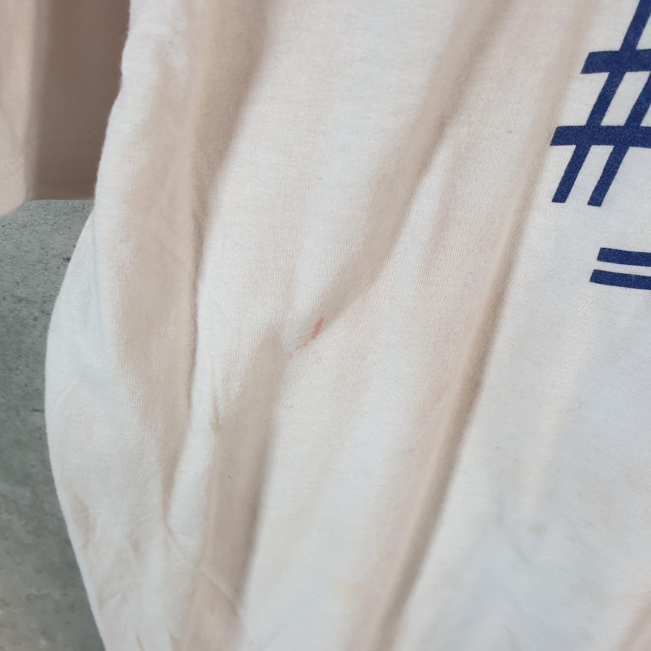 Vintage Nike PSNK Roarasone Athletics T Shirt Men’s XL White Swoosh Logo