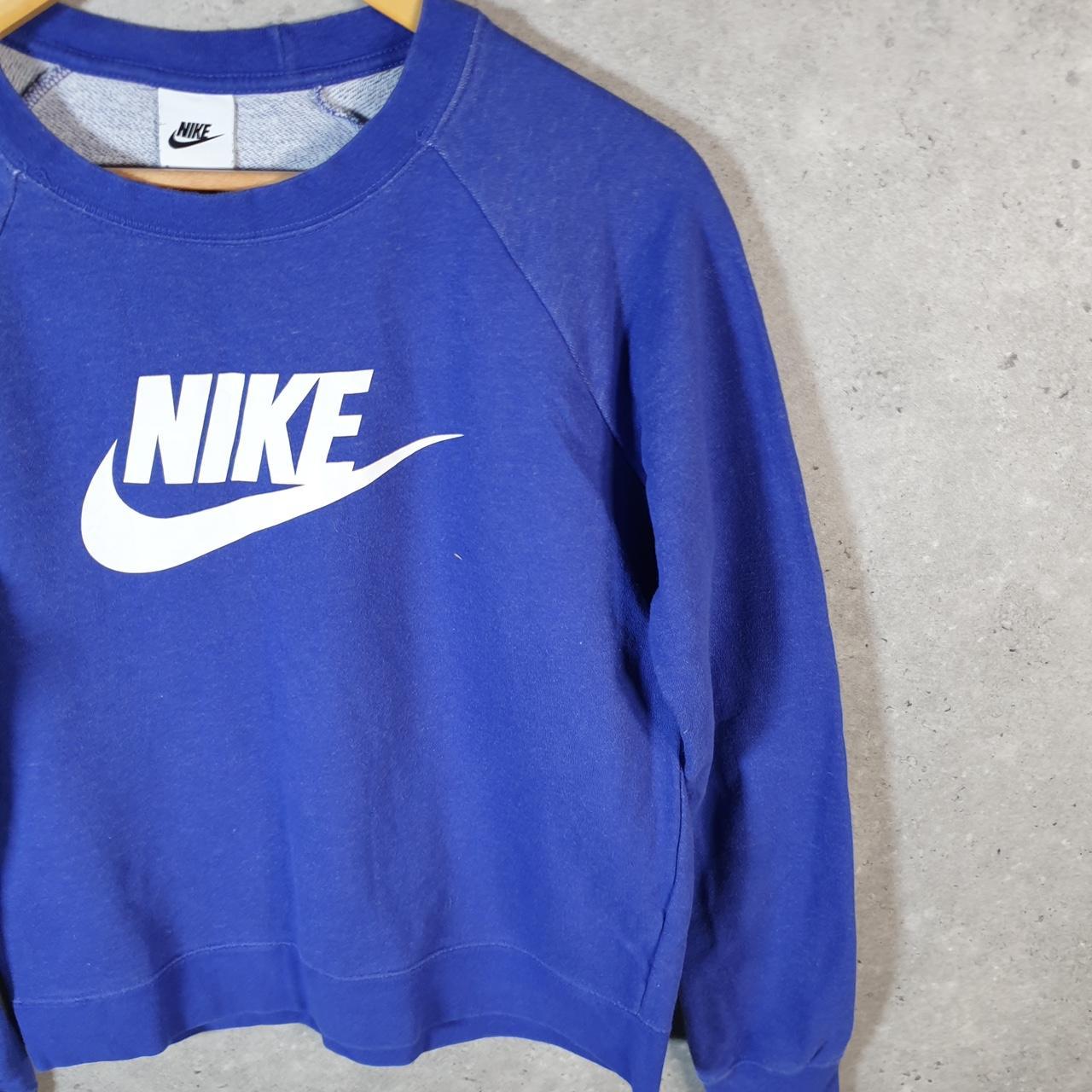 Vintage Nike Club Cropped Sweatshirt Womens Small Blue Swoosh Y2K Pullover Logo
