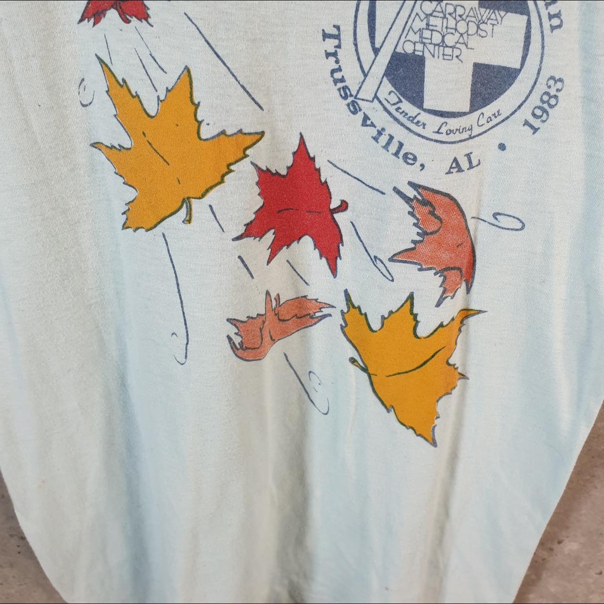 Vintage Trussville Maple leaf 1983 USA Single Stitch T Shirt Men’s Small Blue C8370