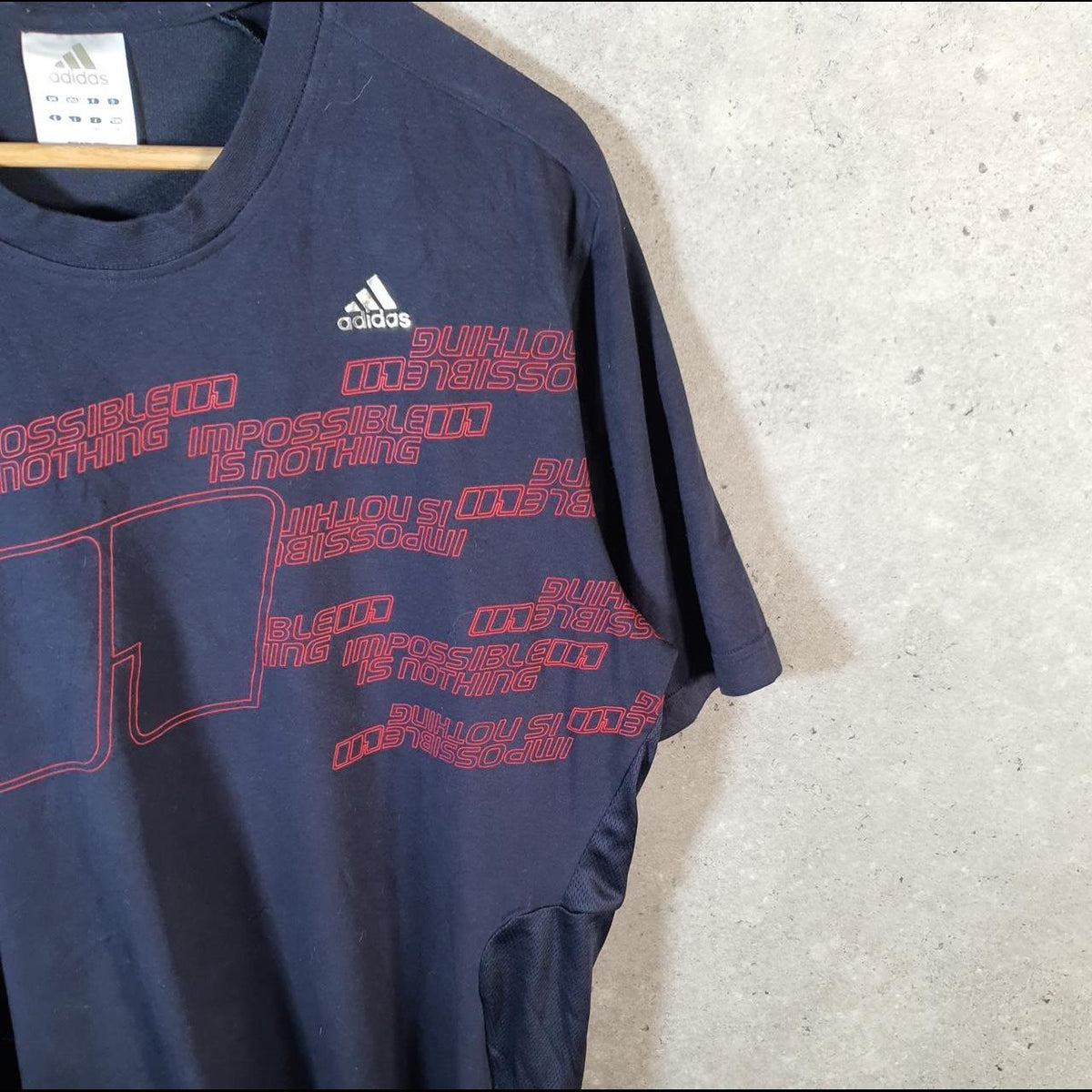 Vintage Adidas Impossible Is Nothing T Shirt Men’s Large Navy Blue Three Stripes Logo