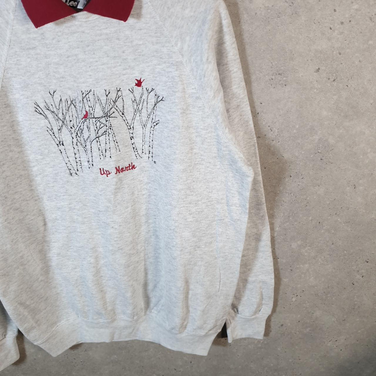 Vintage Lee MidWeight Sweatshirt Men’s XL Grey USA Up North Embroidered