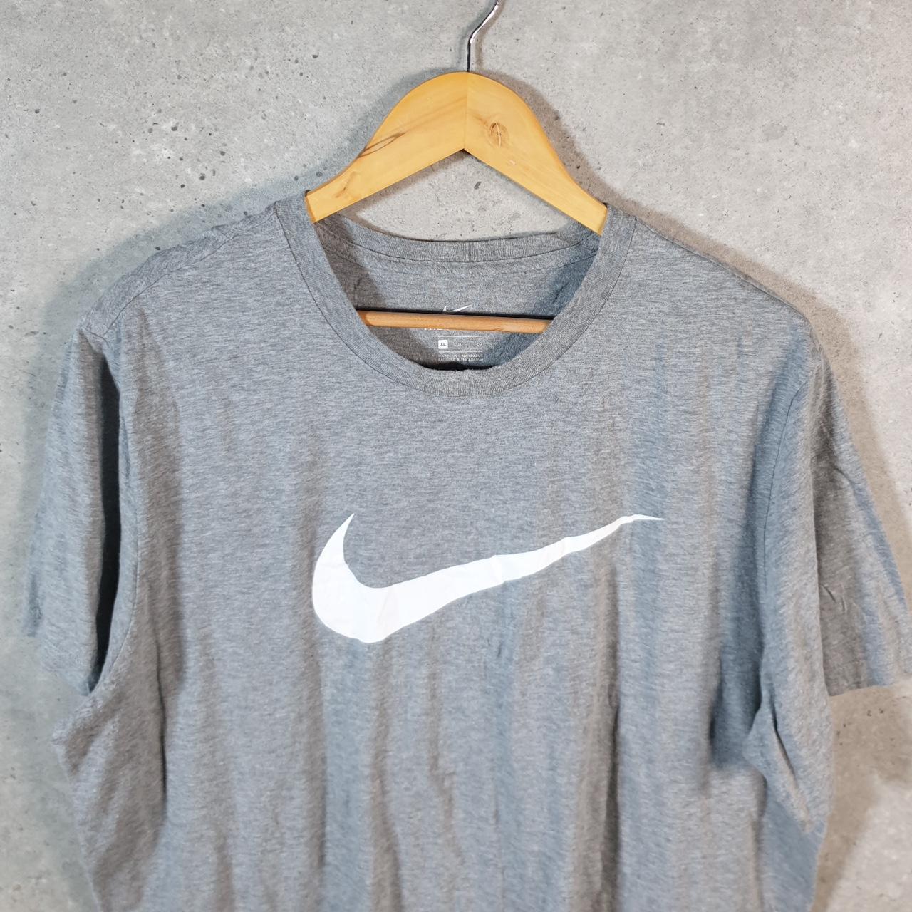 Vintage Nike T Shirt Men’s XL Grey Printed Single Swoosh Logo Athletic C8297