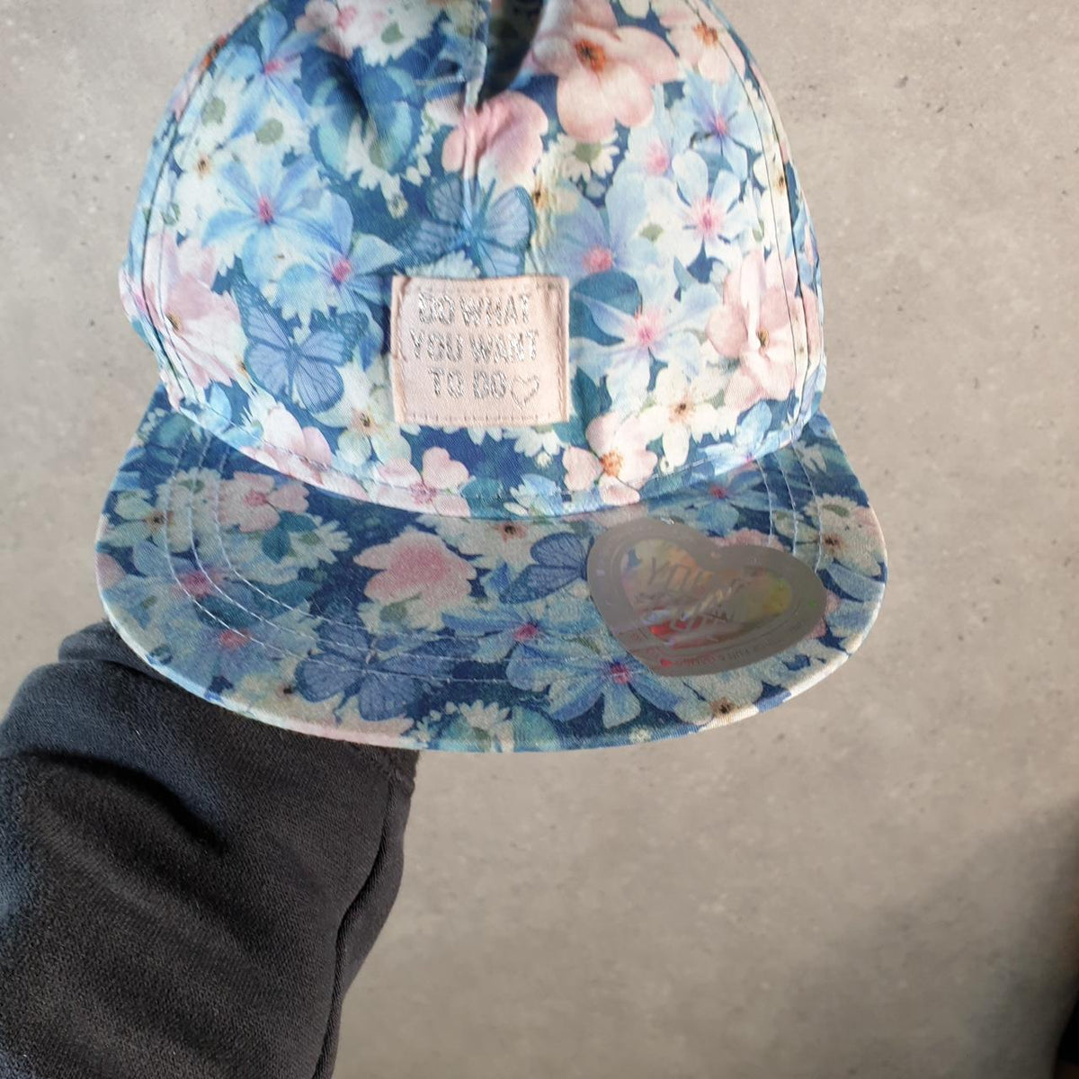 Vintage H&M Flowers Cap Youth 9-12 Years Old USA Spellout Athletic Adjustable C8562