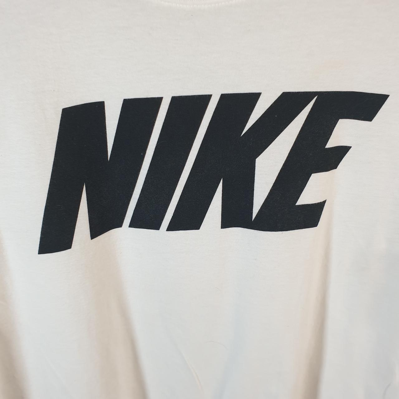 Vintage Nike Spellout T Shirt Men’s Medium White Logo Swoosh Athletic