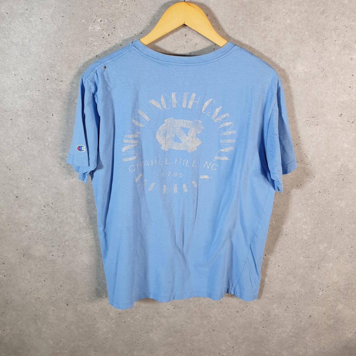 Vintage Champion Embroidered Logo T Shirt Men’s Large Blue Athletic