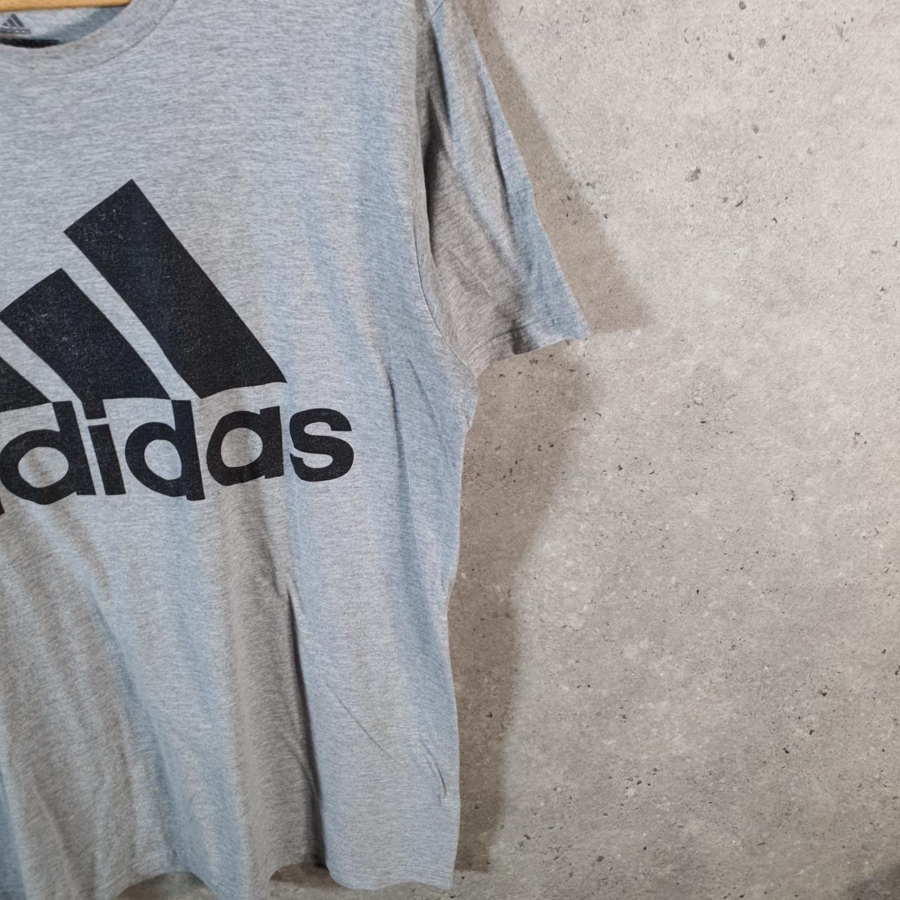 Vintage Adidas Go Tee T Shirt Men’s Medium Grey Three Stripes Logo Athletic