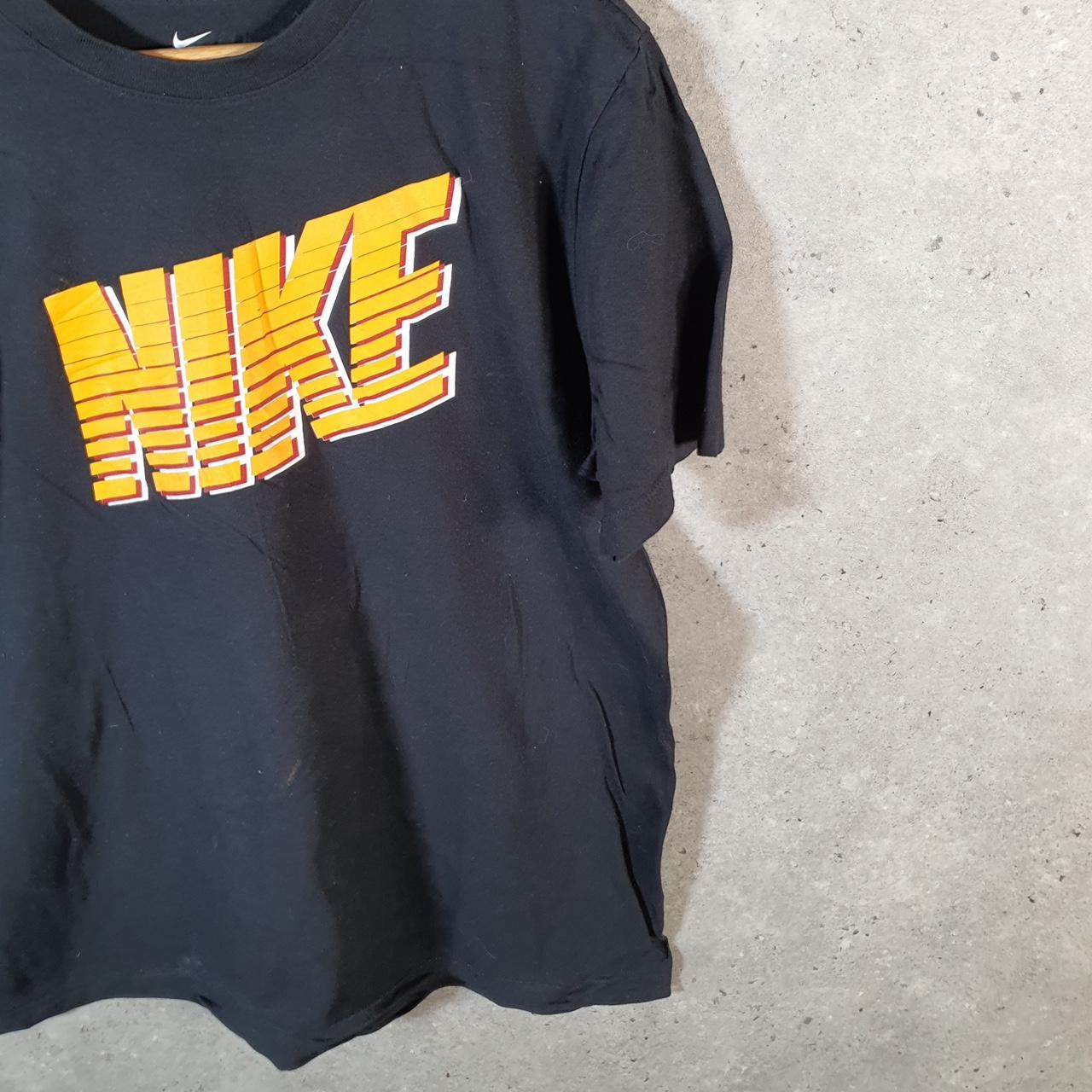 Vintage Nike Spellout T Shirt Men’s Medium Black Logo Swoosh Athletic
