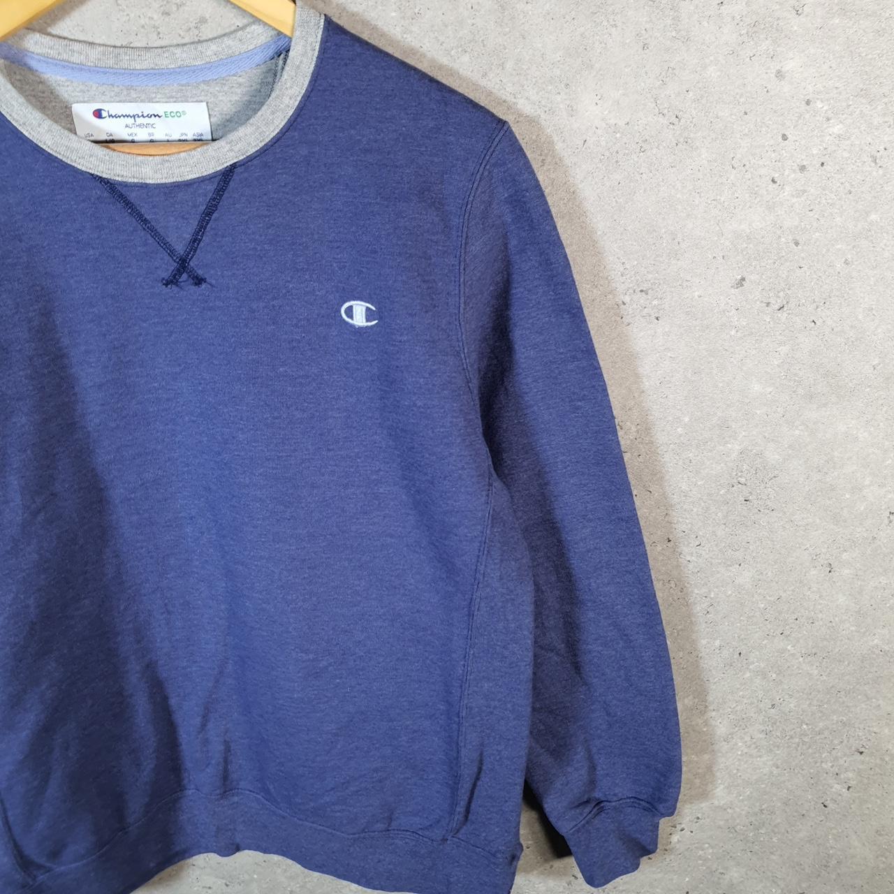 Vintage Champion Sweatshirt Womens Large Blue USA Pullover Spellout Logo