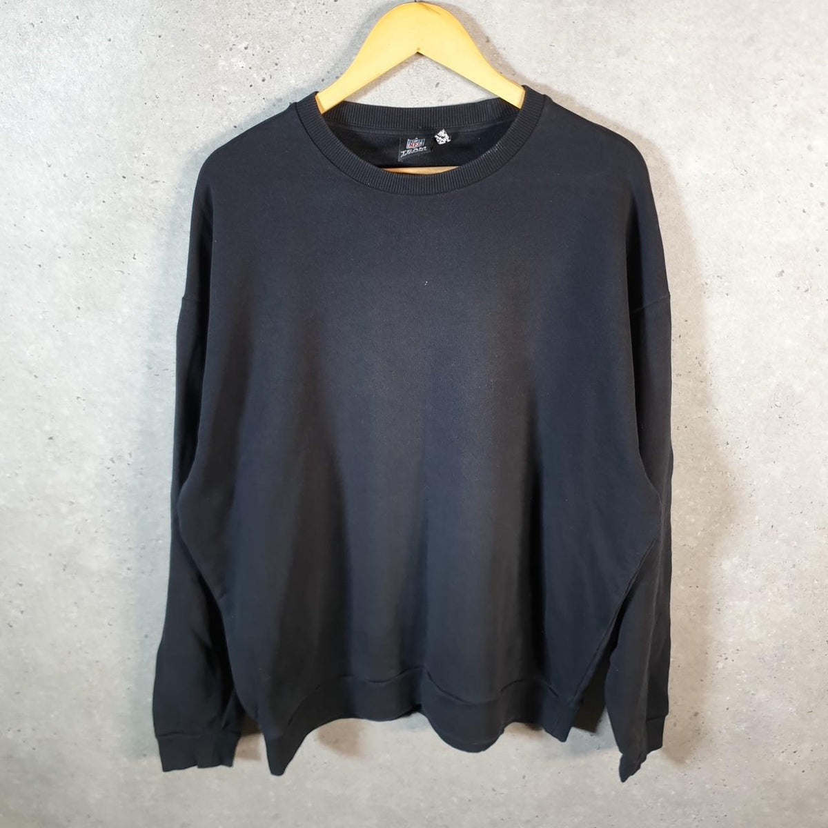Vintage NFL Spellout Sweatshirt Men’s Large Black USA Pro Sport American Football