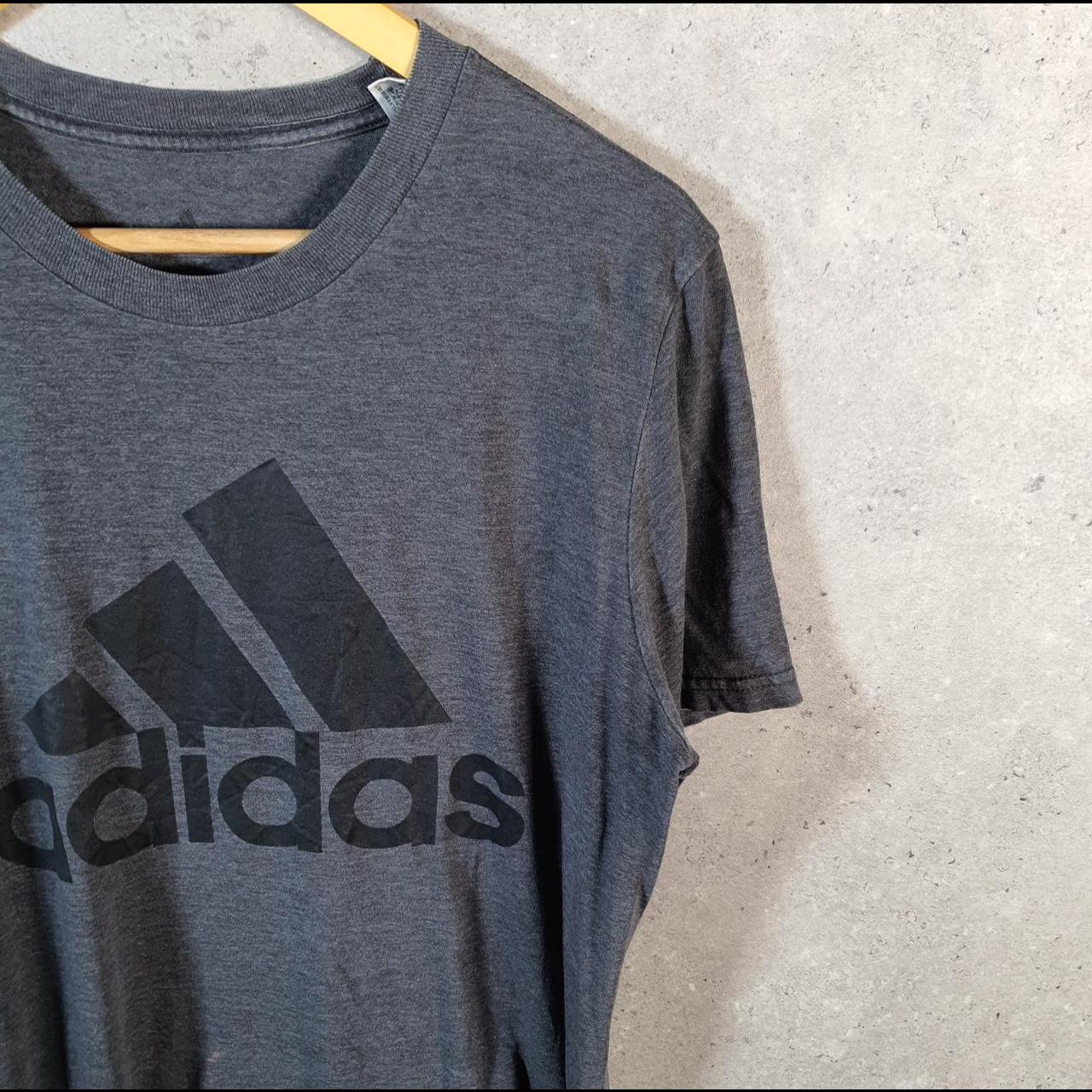 Vintage Adidas Amplifier T Shirt Men’s Medium Grey Three Stripes Logo Athletic