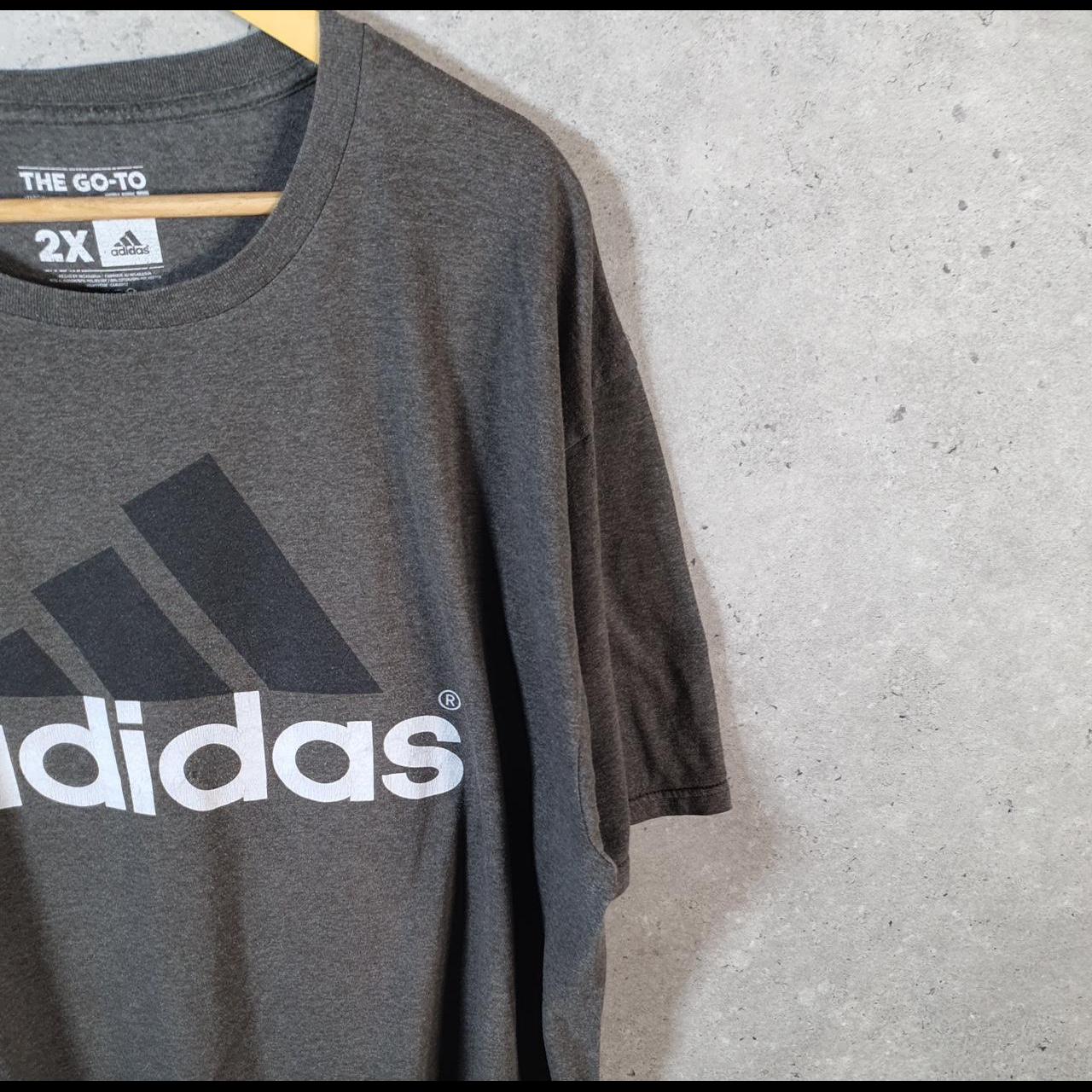 Vintage Adidas Go To Tee T Shirt Men’s 2XL Grey Three Stripes Logo Athletic