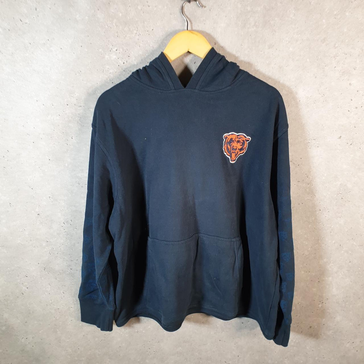 Vintage NFL Chicago Bulls Hoodie Mens XL Navy Blue Pullover USA Pro Sport