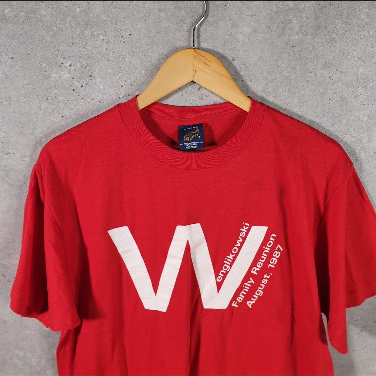 Vintage Sneakers Wenglikowski Family 1987 Graphic USA Single Stitch T Shirt Men’s XL Red