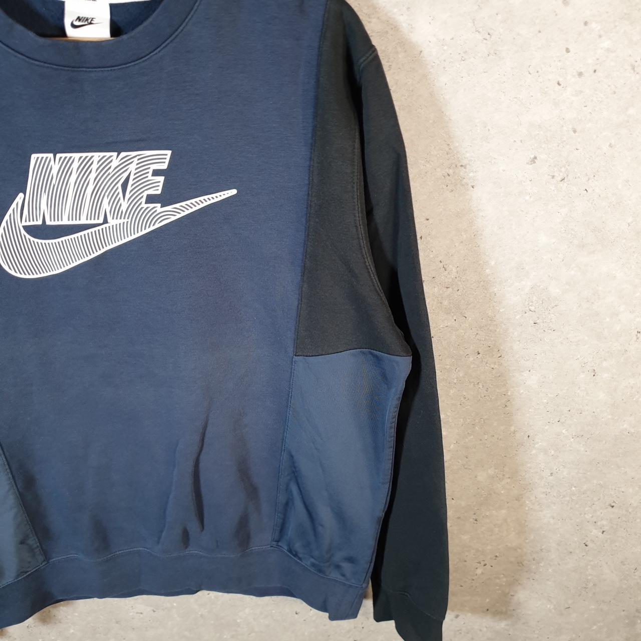 Vintage Nike Club Embroidered Sweatshirt Men’s Medium Navy Blue Swoosh Y2K Pullover