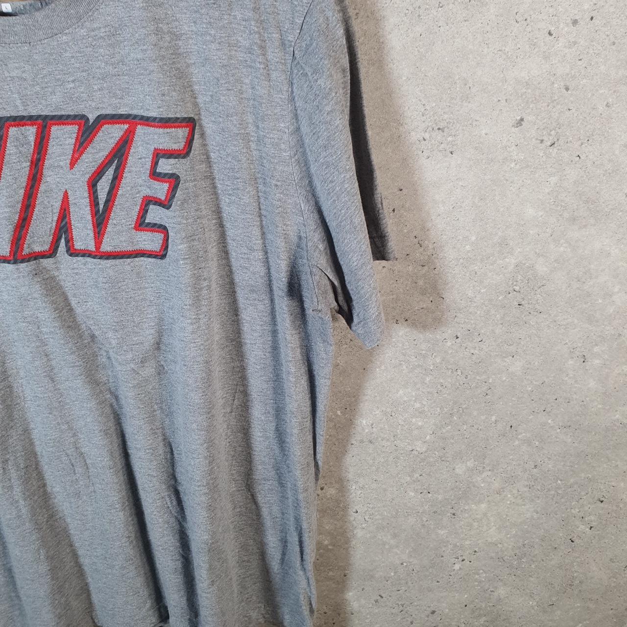 Vintage Nike Embroidered Club T Shirt Men’s Large Grey Swoosh Athletic