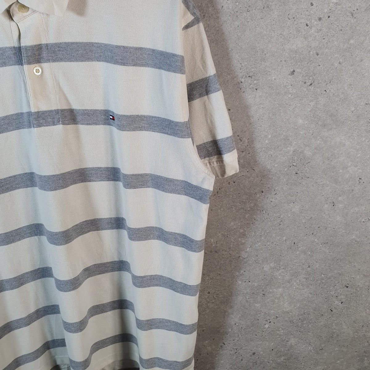 Vintage Tommy Hilfiger Polo Shirt Men’s Large White Striped Custom Fit Embroidered Logo