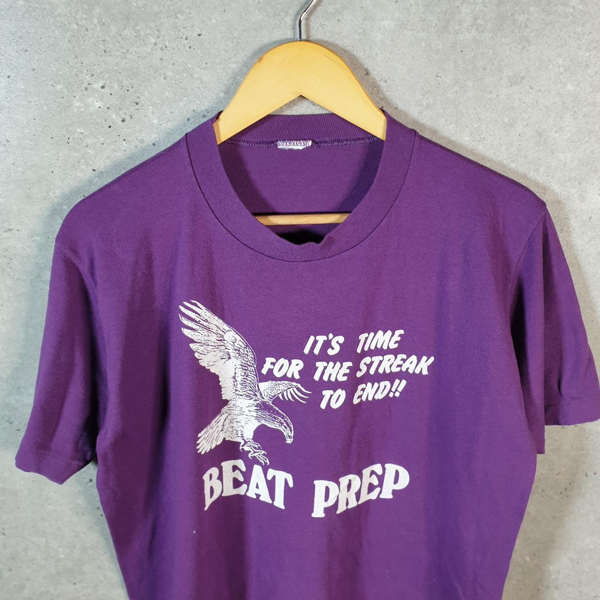 Vintage Beat Prep Eagle USA 90s Single Stitch T Shirt Men’s Small Purple C9404