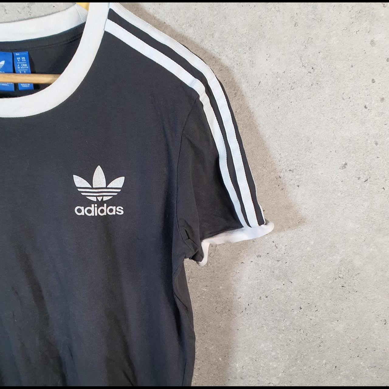 Vintage Adidas Trefoil Retro T Shirt Womens XS Black Three Stripes Logo Athletic