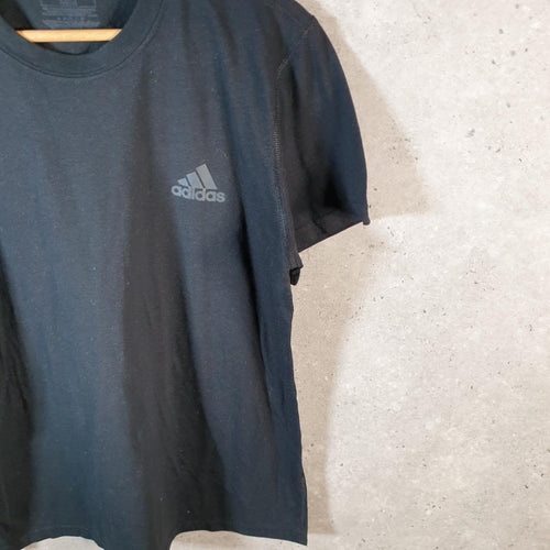 Vintage Adidas Ultimate 2.0 T Shirt Shirt Men’s Medium Black Three Stripes Logo Athletic