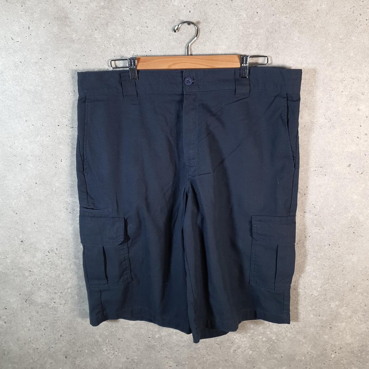 Vintage Dickies Carpenter Shorts Jorts Cargo Men’s W38  Navy Blue Relaxed Fit Baggy Workwear Big Fish Vintage