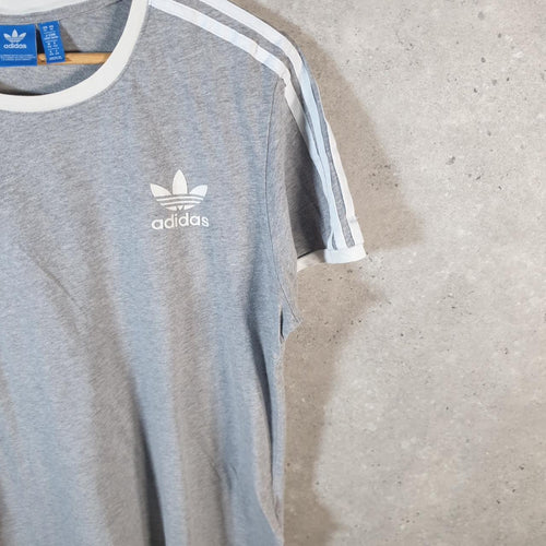 Vintage Adidas Trefoil T Shirt Womens Medium Grey Spellout Logo Athletic