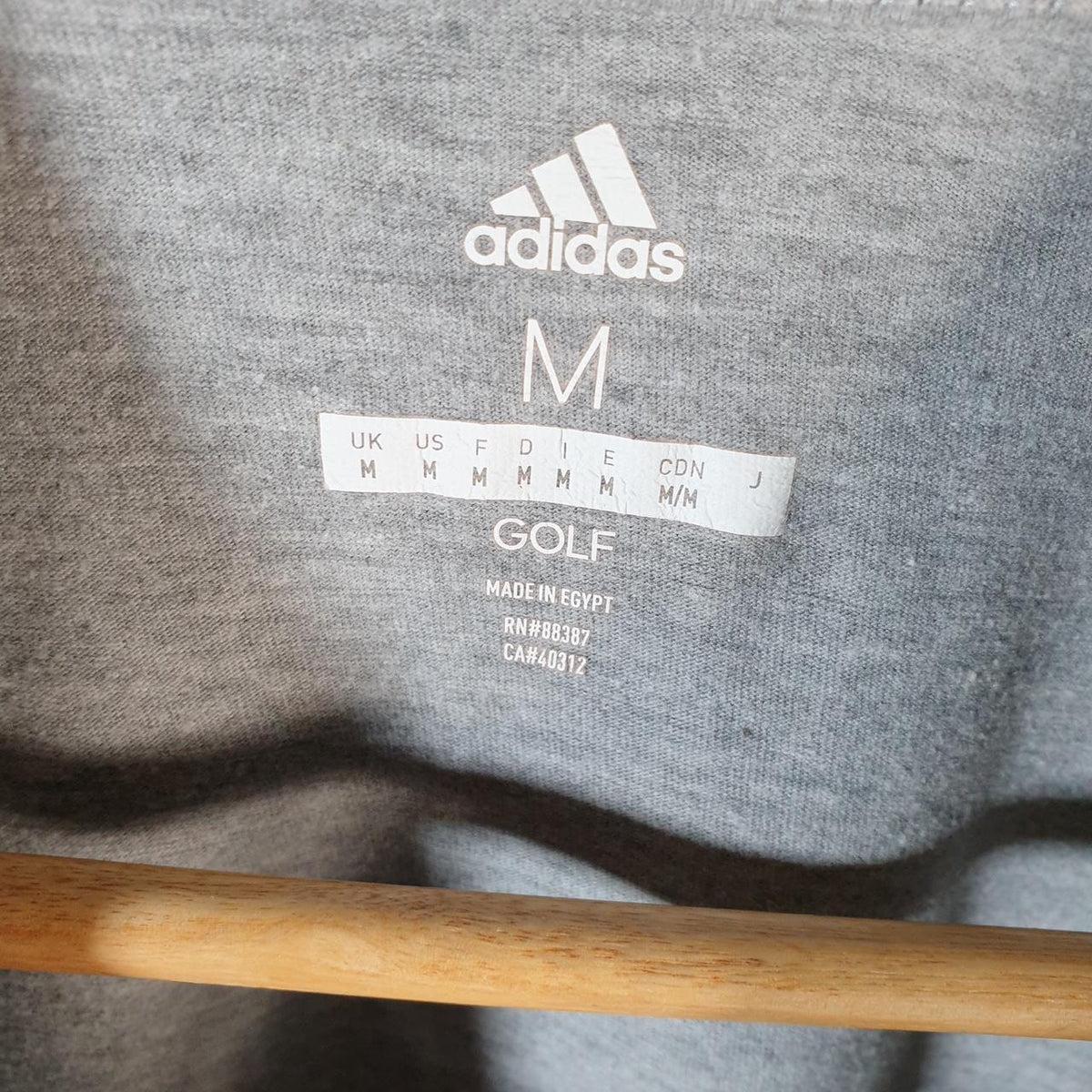 Vintage Adidas Golf Spellout T Shirt Men’s Medium Grey Three Stripes Logo Athletic