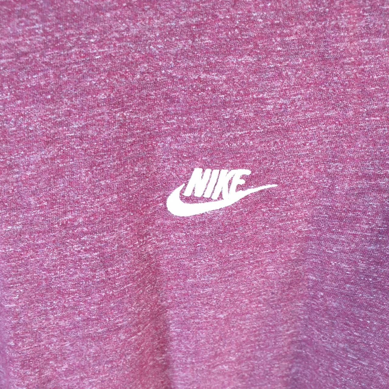Vintage Nike Club T Shirt Men’s Large Burgundy Red Single Swoosh Logo Athletic C8282