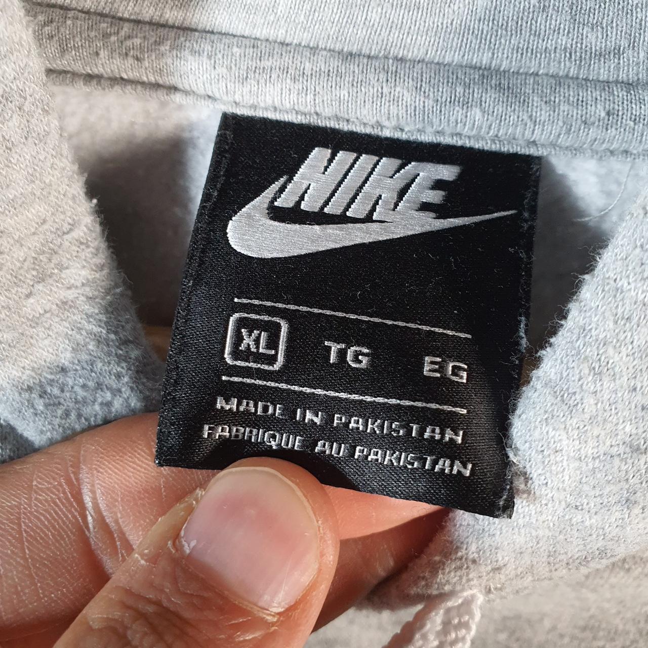Vintage Nike Embroidered Club Hoodie Men’s XL Grey Swoosh Y2K Pullover