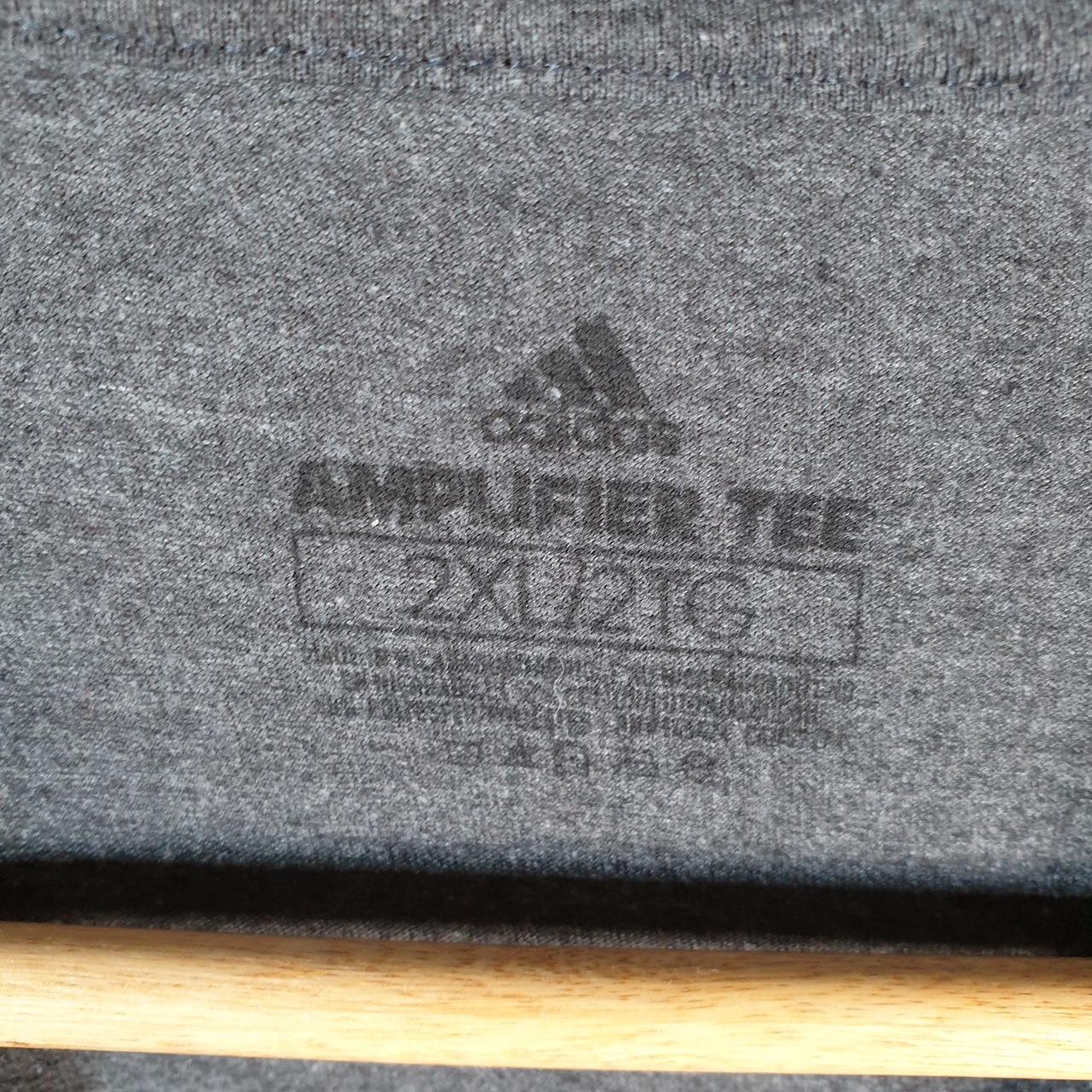 Vintage Adidas Amplifier T Shirt Men’s 2XL Grey Three Stripes Logo Athletic