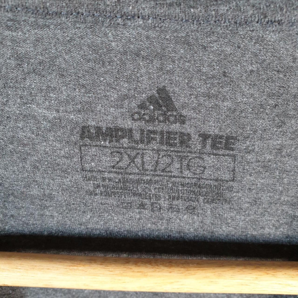Vintage Adidas Amplifier T Shirt Men’s 2XL Grey Three Stripes Logo Athletic