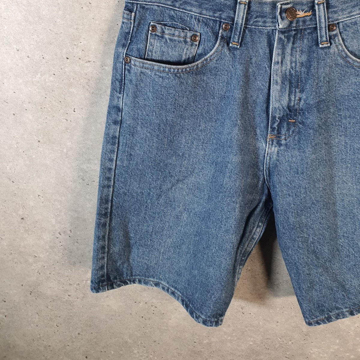 Vintage Wrangler Denim Shorts Jorts Cargo Men’s W32 Blue Baggy Cotton