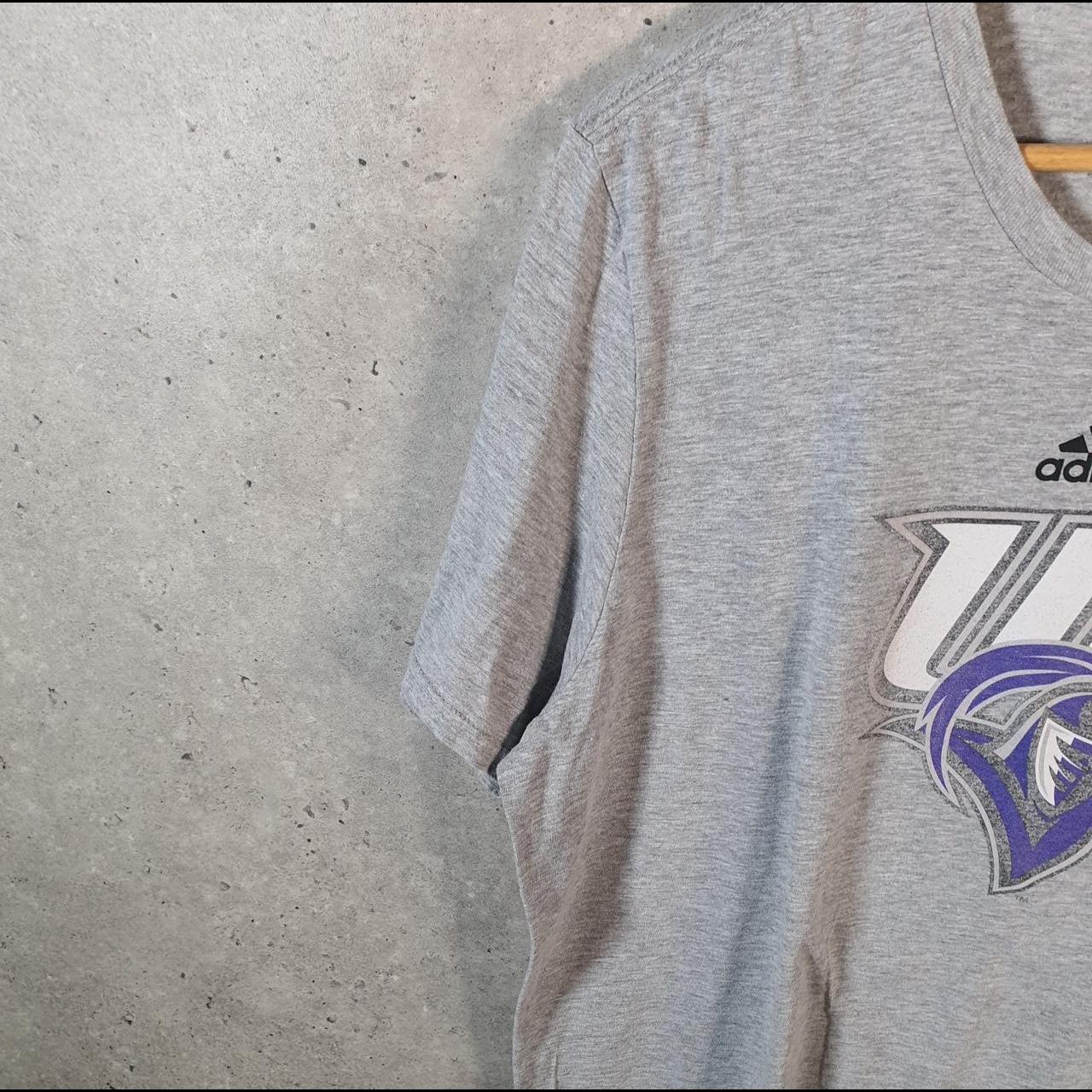 Vintage Adidas Amplifier Baltimore Uni T Shirt Men’s XL Grey Three Stripes Logo Athletic