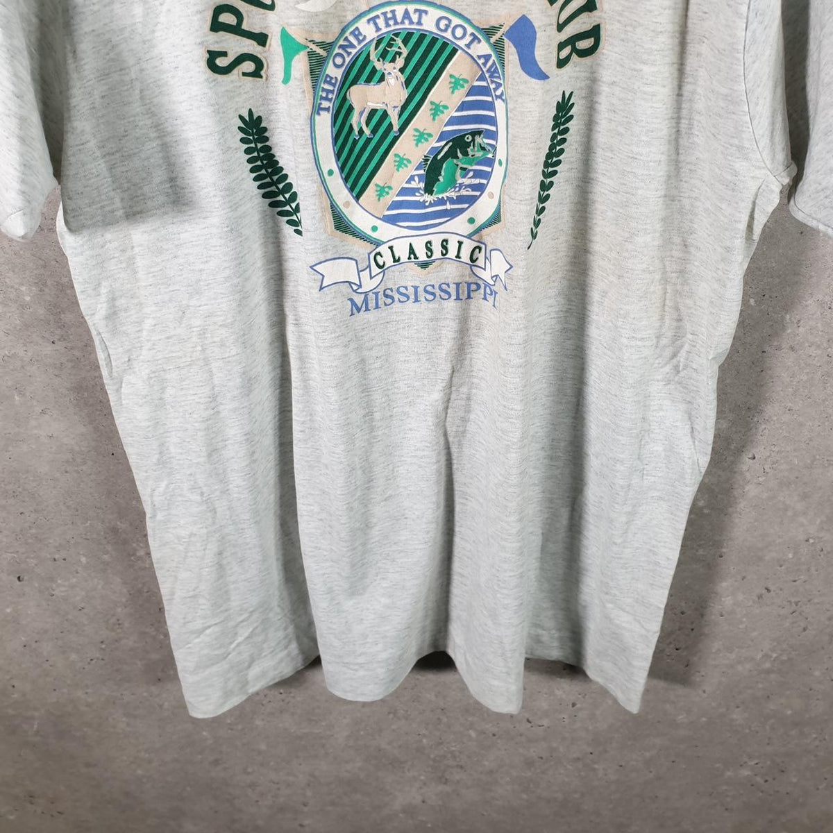 Vintage Screen Stars Best Mississippi Sports USA Single Stitch T Shirt Men’s XL Grey Big Fish Vintage