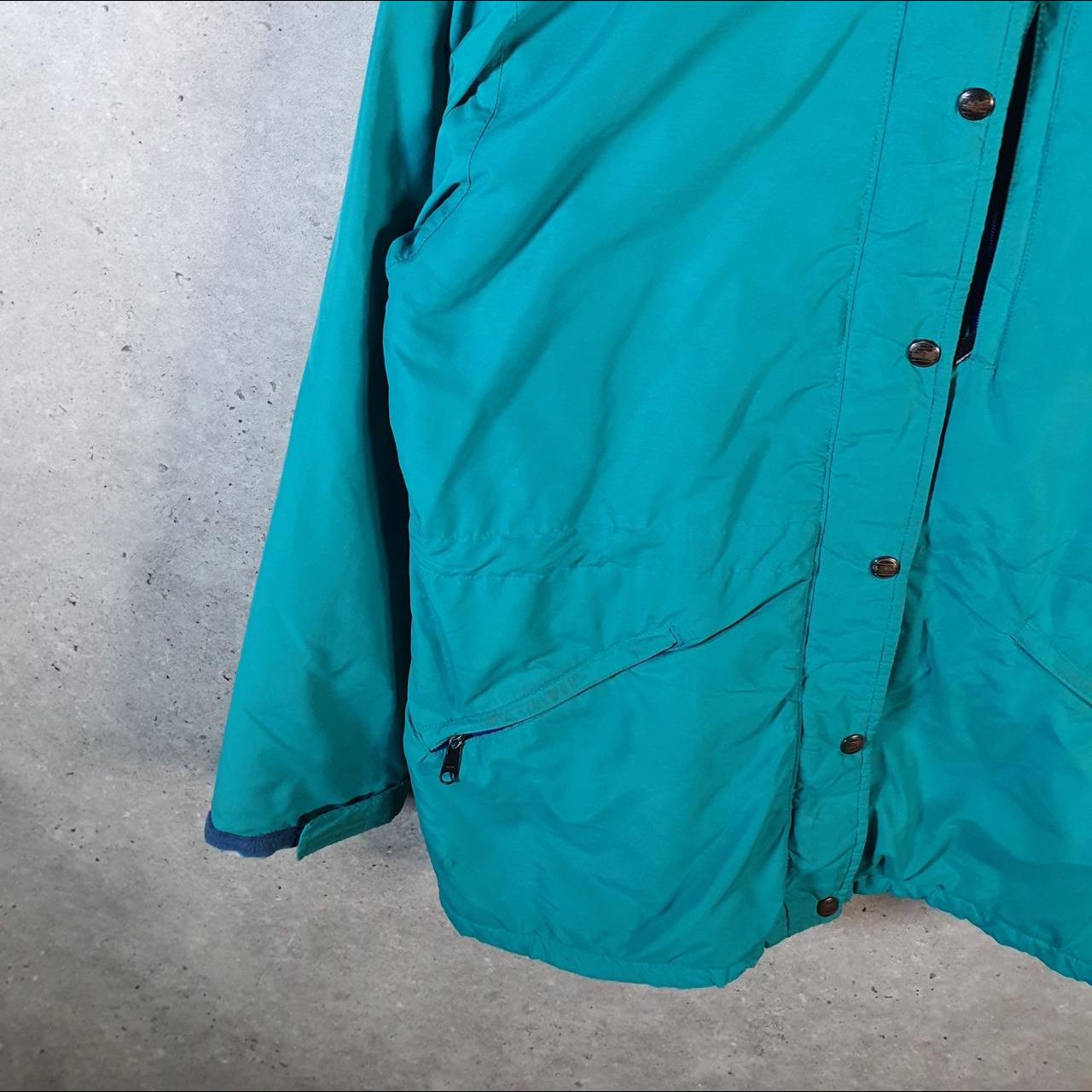 Vintage L.L. Bean USA Outdoors Nylon Jacket Mens Medium Blue Waterproof Hooded