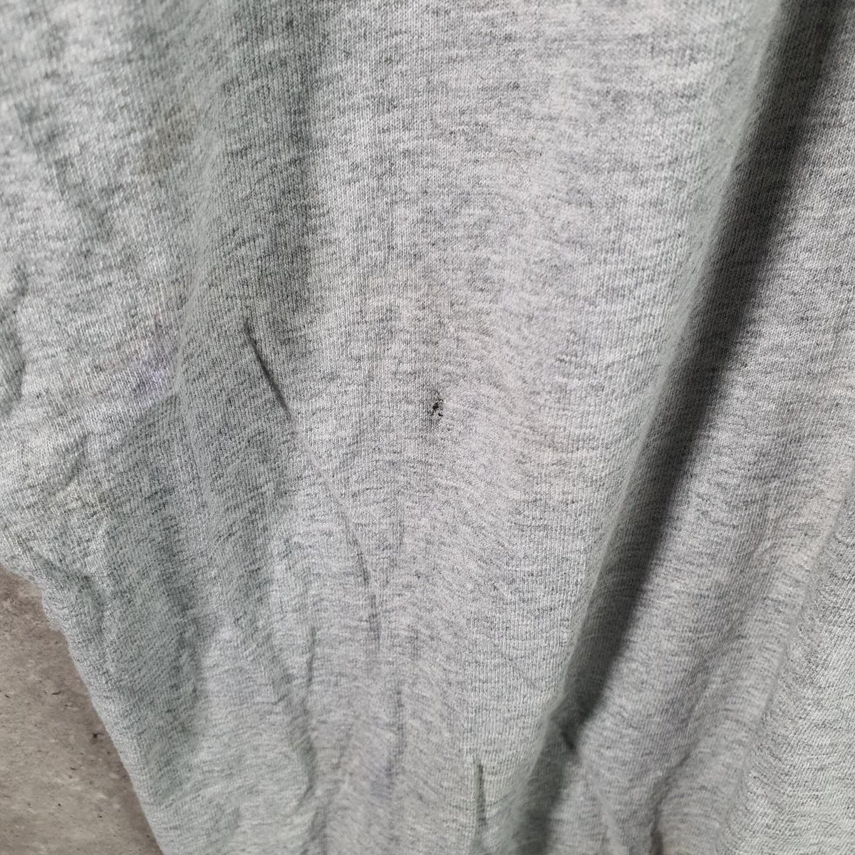 Vintage Fruit of the Loom Kellys Place Football Single Stitch T Shirt Men’s 2XL Grey Big Fish Vintage
