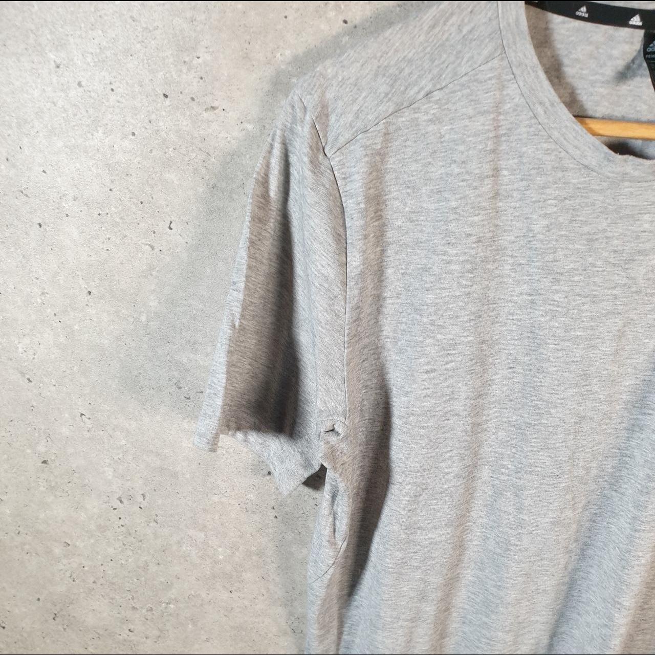 Vintage Adidas PrimeGreen T Shirt Men’s Medium Grey Three Stripes Logo Athletic