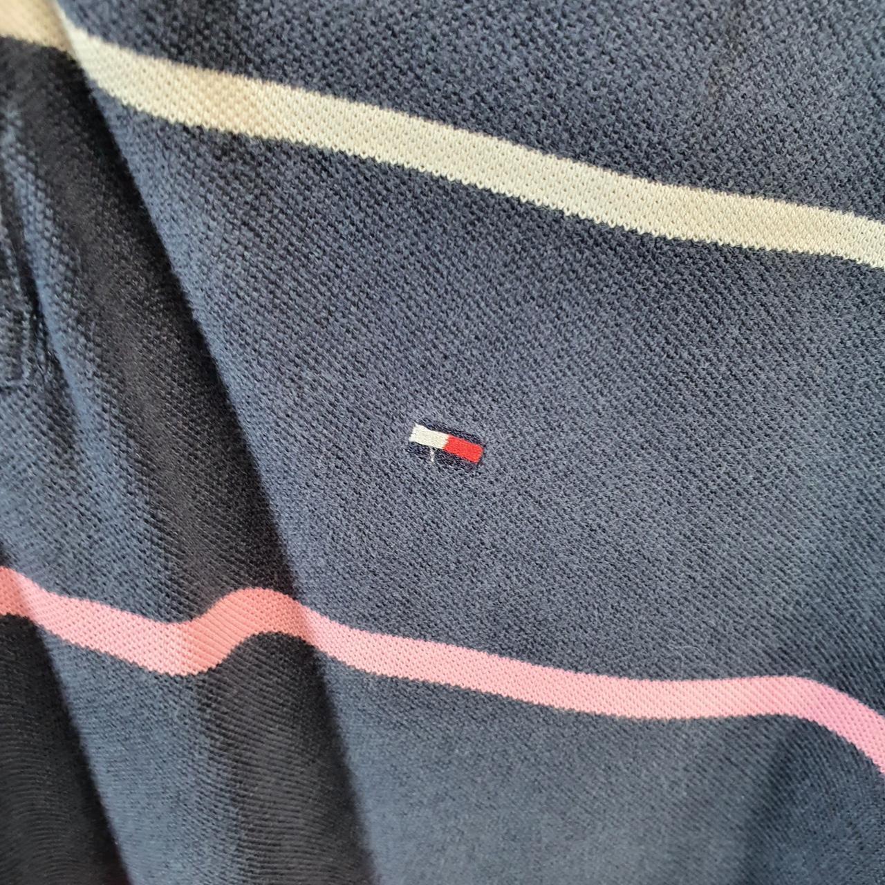 Vintage Tommy Hilfiger Polo Shirt Men’s Medium Navy Blue Striped Custom Fit Embroidered Logo