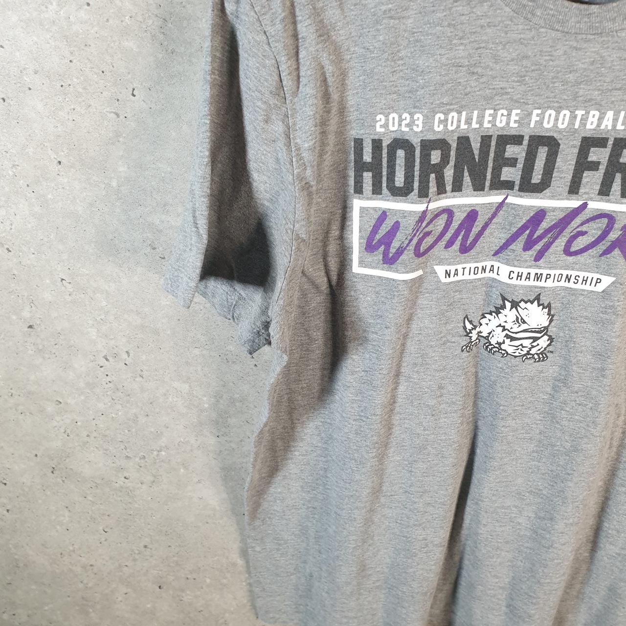 Vintage Nike 2023 Horned Frogs T Shirt Men’s Large Grey Logo Swoosh Athletic