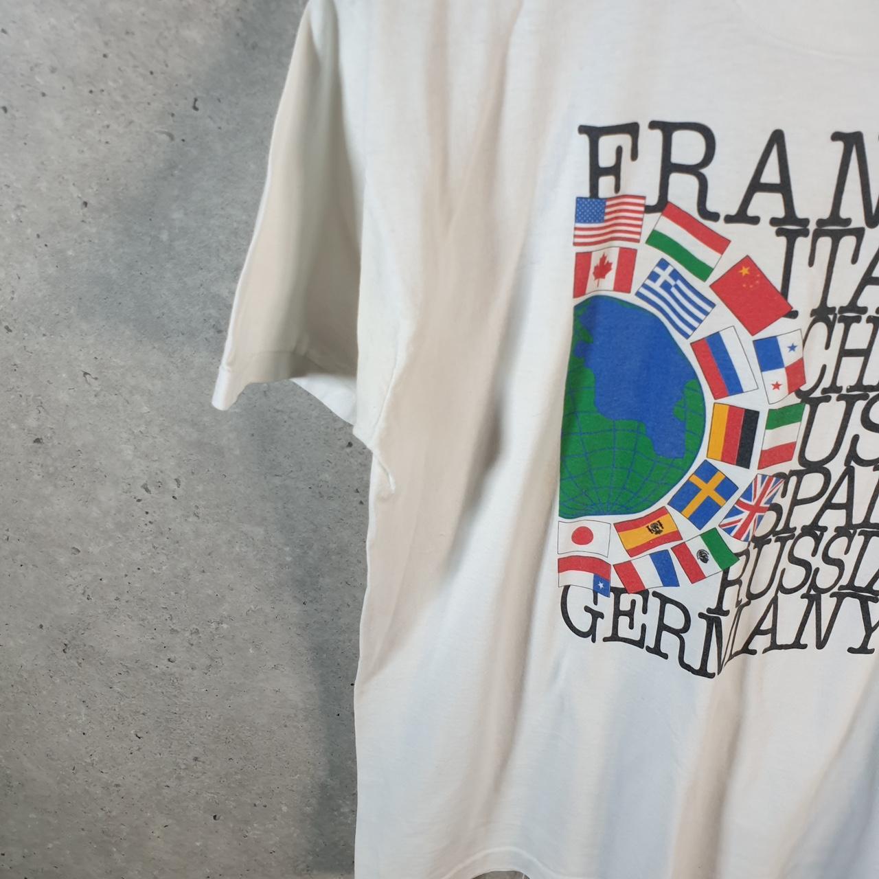 Vintage Fruit of the Loom Countries World 90s USA Single Stitch T Shirt Men’s Large White