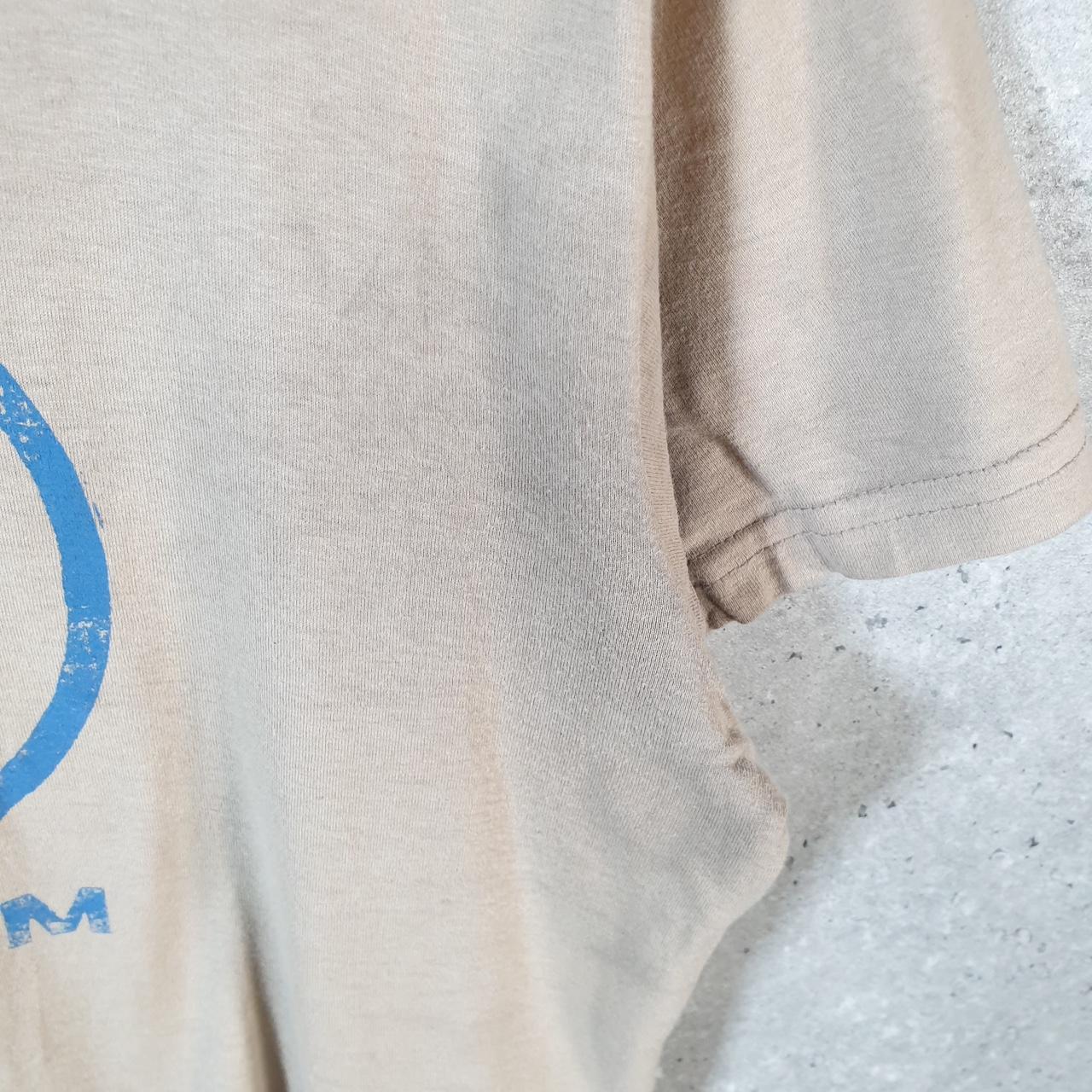 Vintage Volcom Y2K T Shirt Men’s Small Beige Casual Sports Logo Athletic