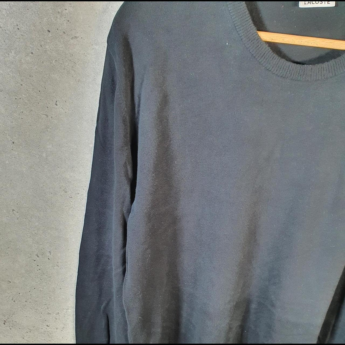 Vintage Lacoste Sweatshirt Men’s Large Black Pullover Logo Y2K Jumper Logo