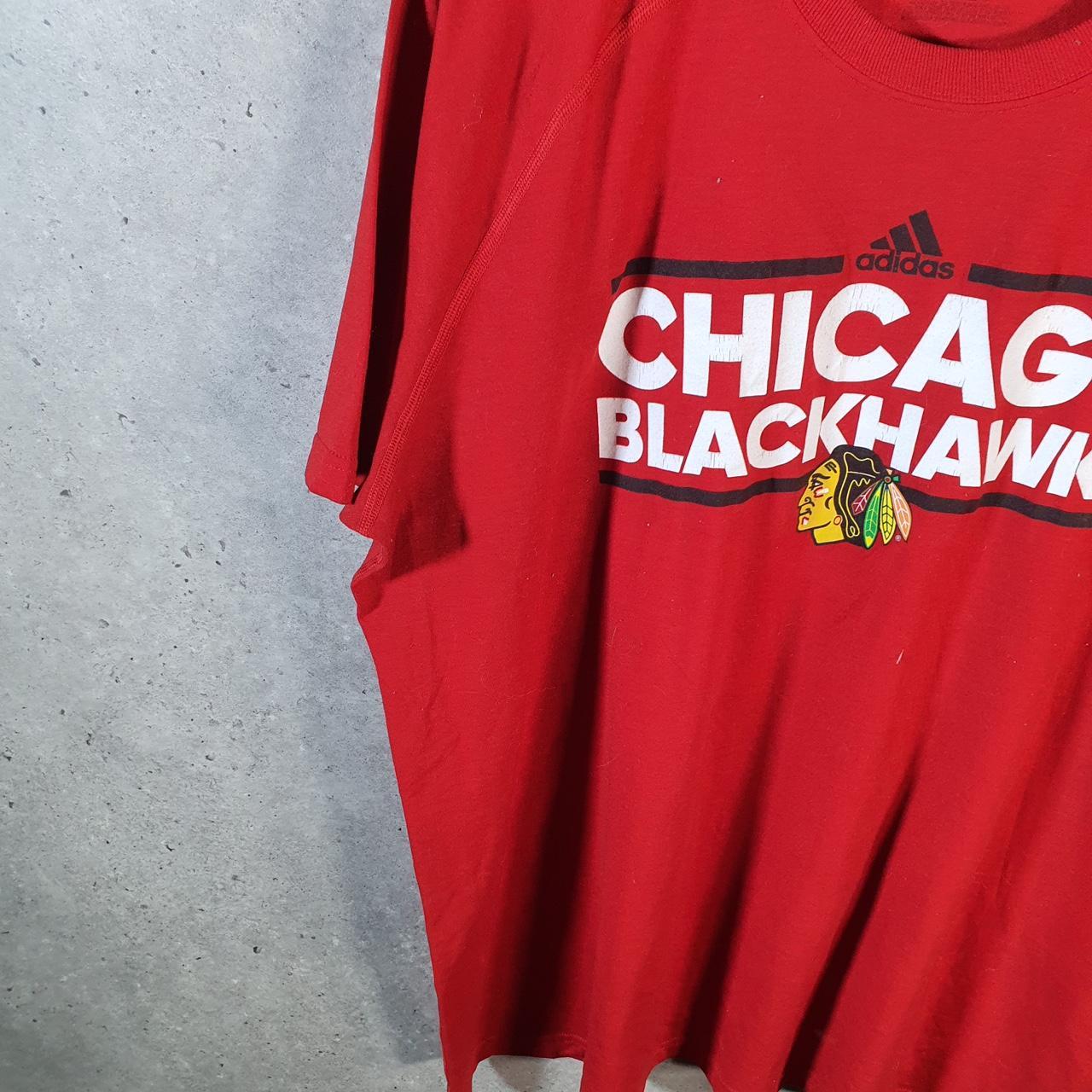 Vintage Adidas Chicago NHL Hockey T Shirt Shirt Men’s 2XL Red Three Stripes Logo Athletic