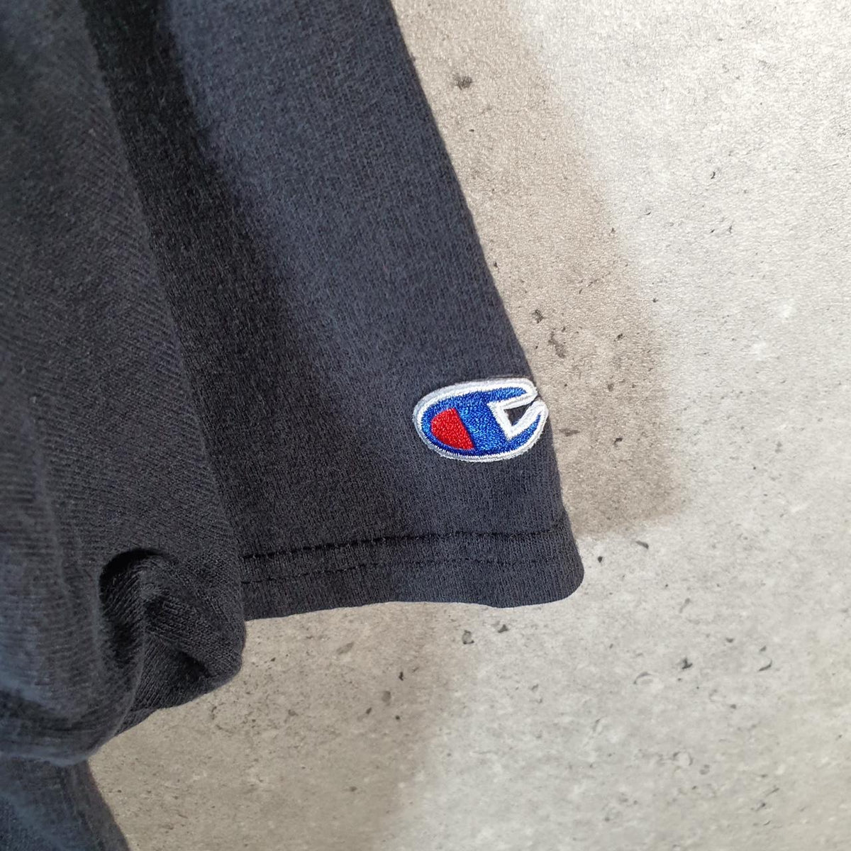 Vintage Champion Embroidered Logo T Shirt Men’s Medium Black Athletic C9857