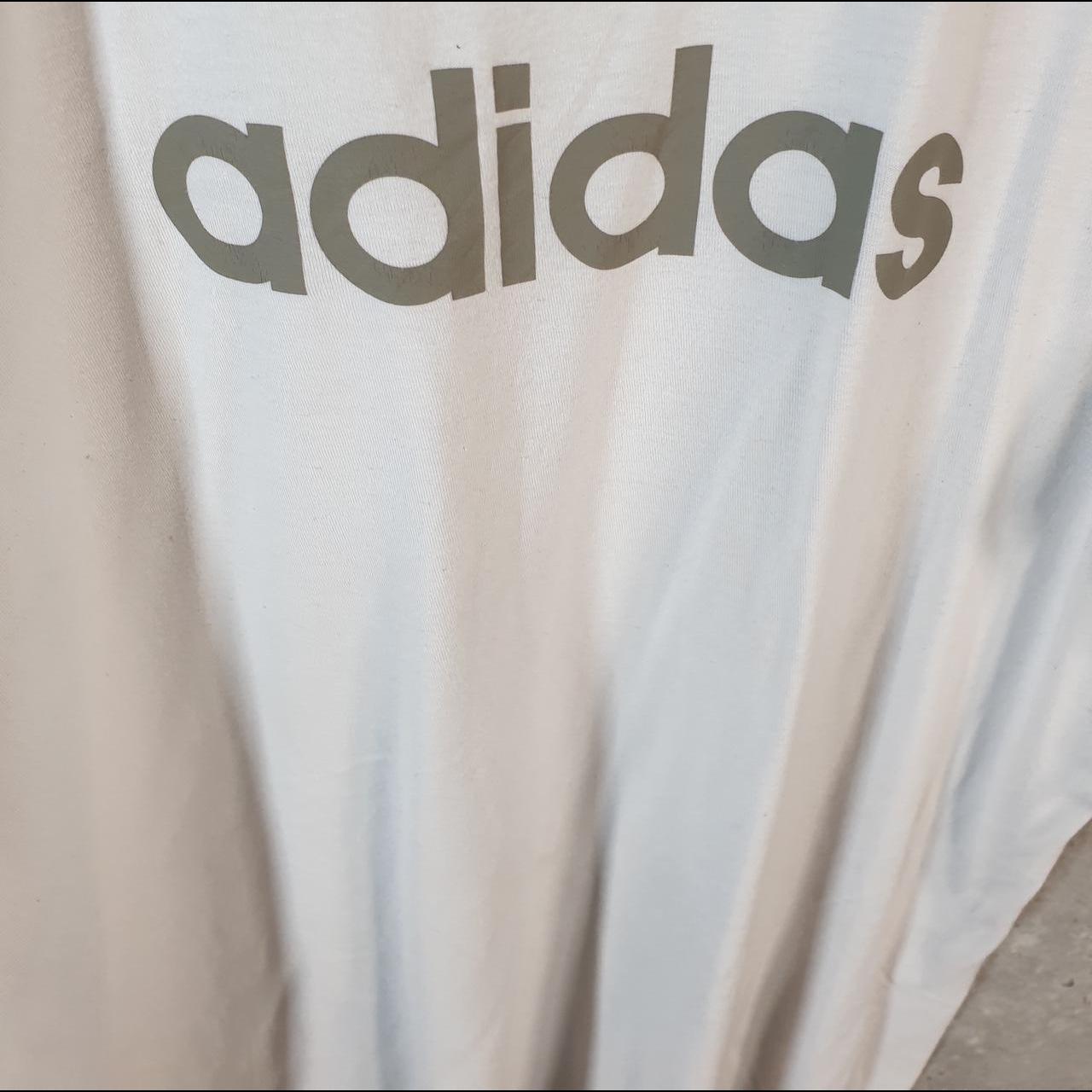 Vintage Adidas Spellout T Shirt Shirt Men’s Medium White Three Stripes Logo Athletic C9699