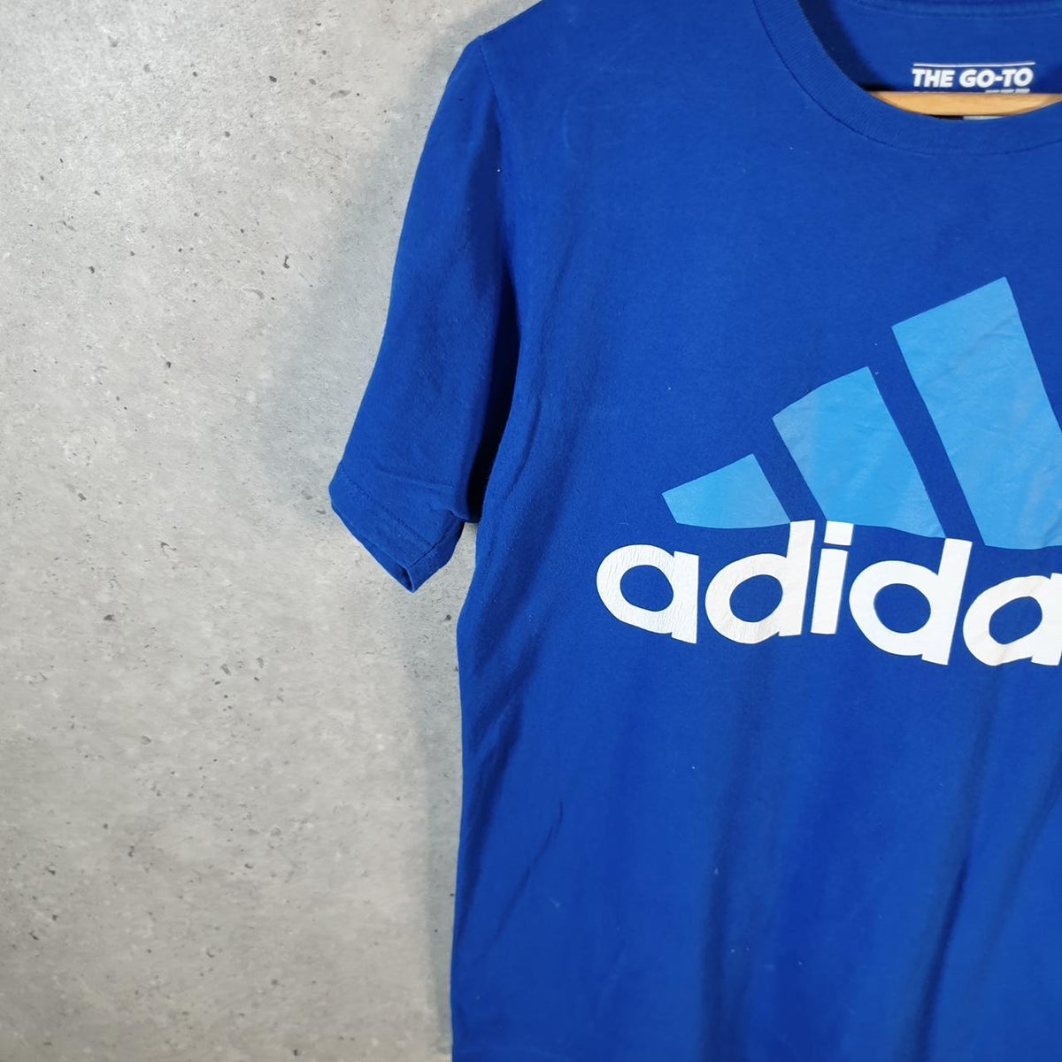 Vintage Adidas Go To Tee T Shirt Men’s Medium Blue Three Stripes Logo Athletic