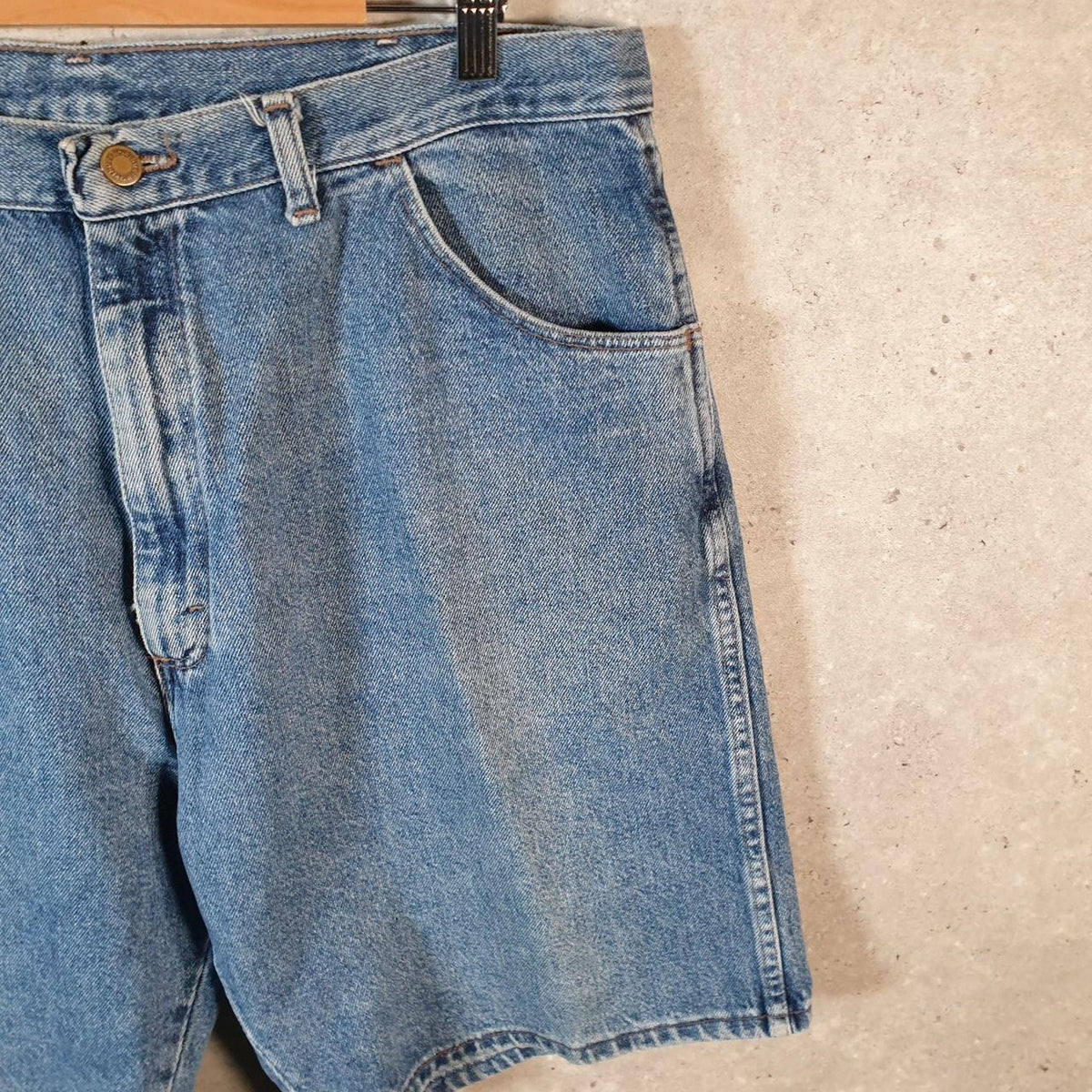Vintage Wrangler Denim Shorts Jorts Cargo Men’s W40 Blue Baggy Cotton