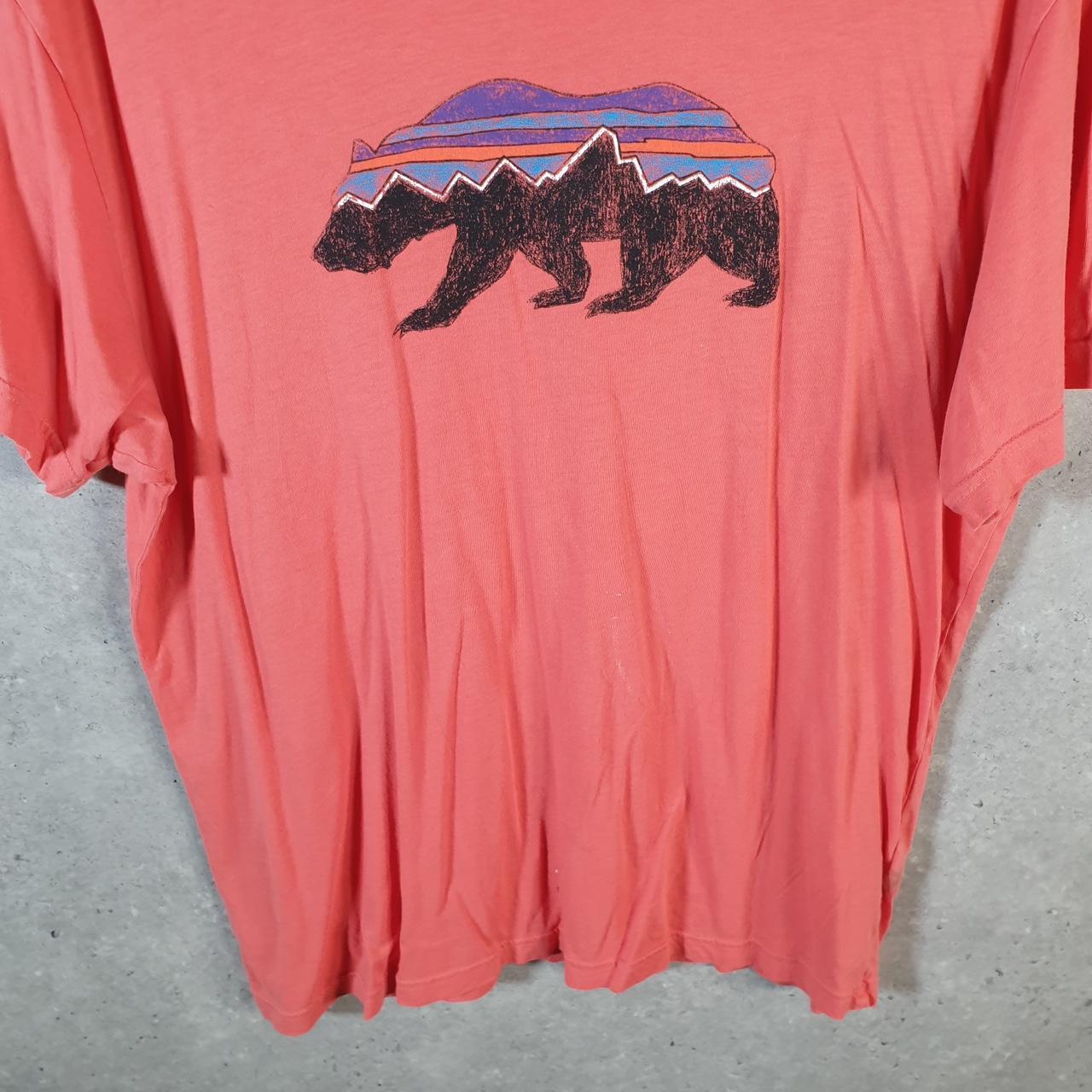 Vintage Patagonia Organic Cotton Fitz Roy T Shirt Men’s Large Pink Slim Fit Spellout Logo Big Fish Vintage