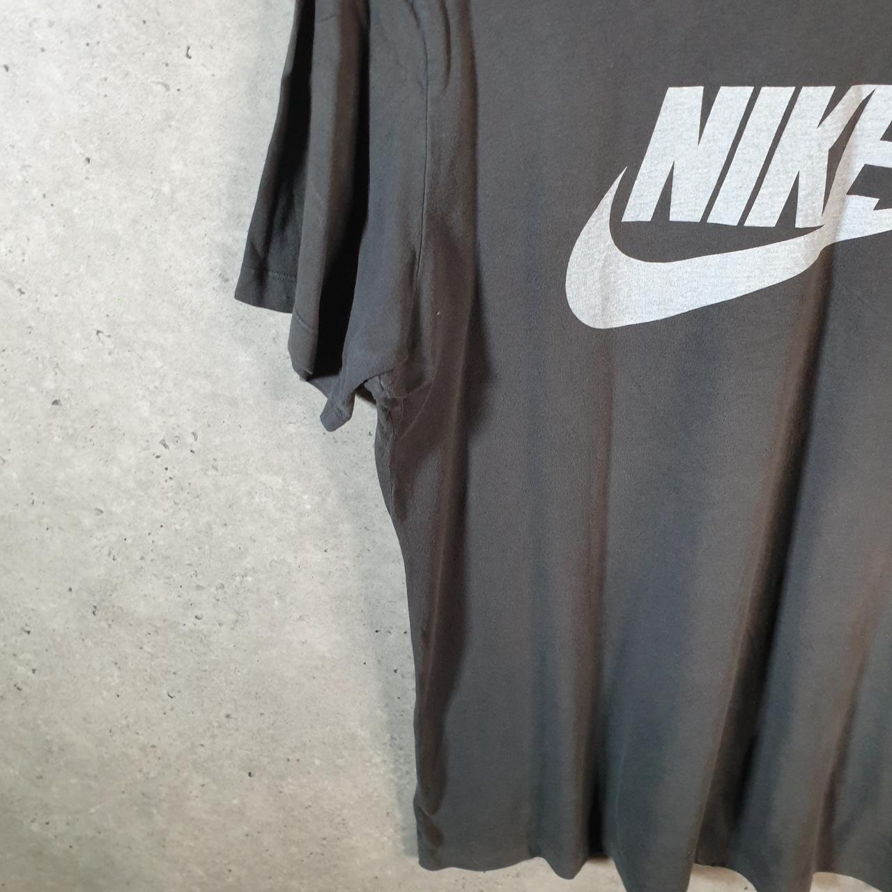 Vintage Nike Spellout T Shirt Men’s Medium Grey Logo Swoosh Athletic