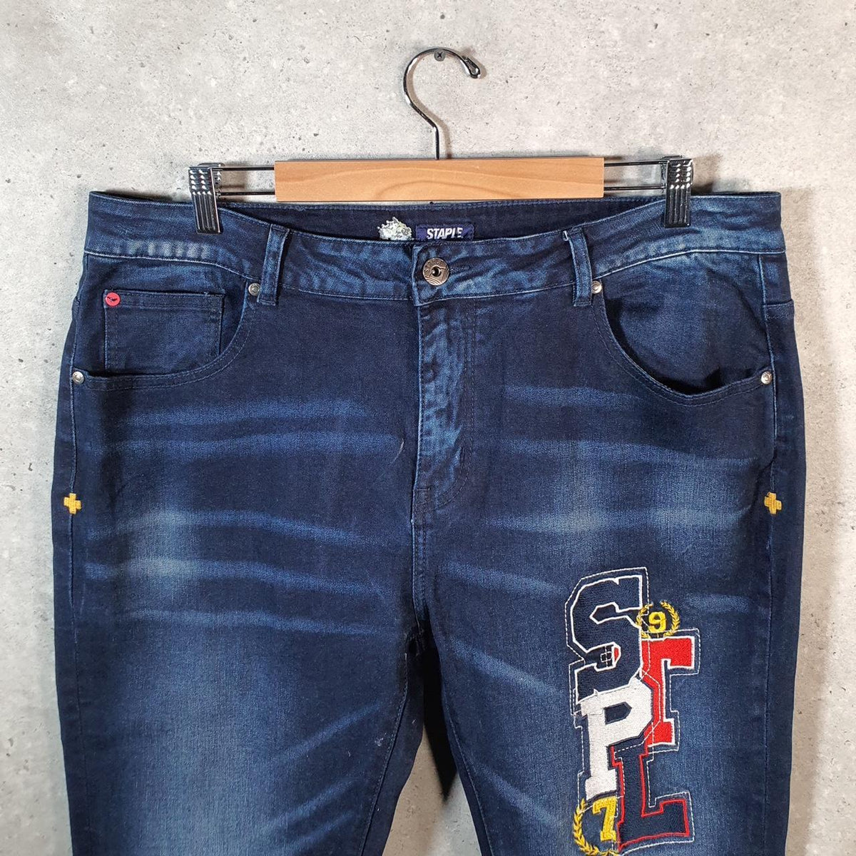 Vintage Staple World Champs Y2K Hip Hop Jeans Mens W36 Blue Denim Big Fish Vintage